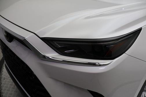 Wind Chill Pearl 2024 Toyota Grand Highlander Platinum