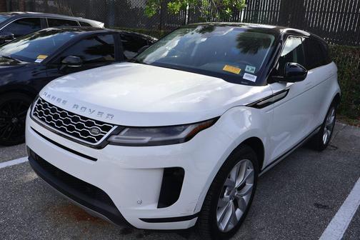 White 2023 Land Rover Range Rover Evoque SE