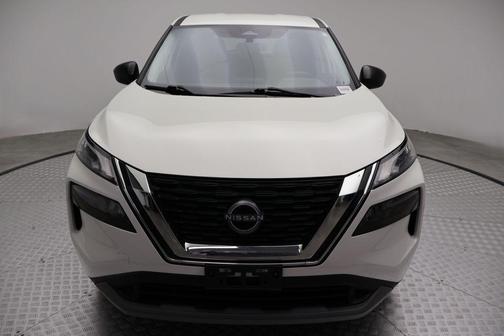 Glacier White 2023 Nissan Rogue S