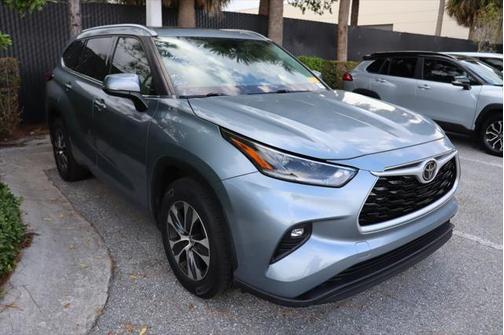 2021 Toyota Highlander XLE