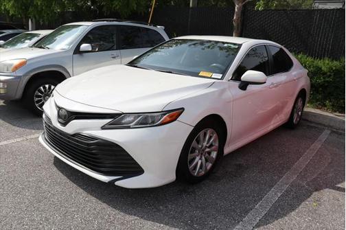 2019 Toyota Camry LE