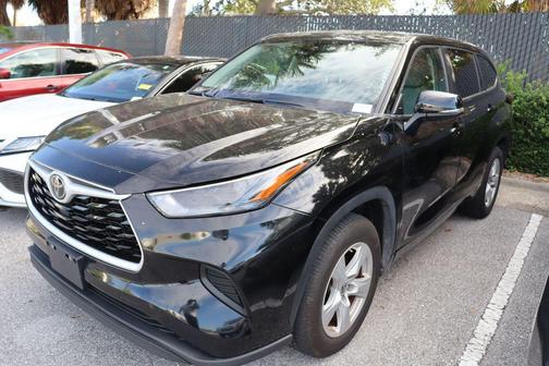 2023 Toyota Highlander L