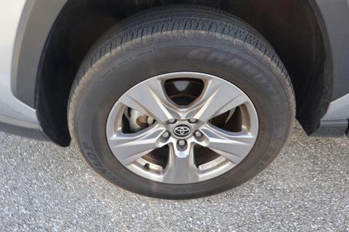 Silver Sky Metallic 2025 Toyota RAV4 XLE