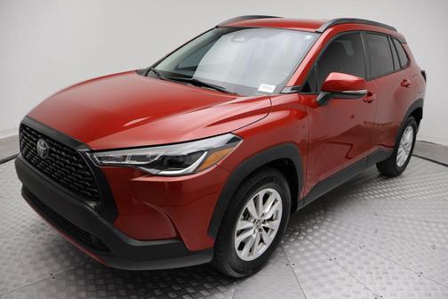 2023 Toyota Corolla Cross LE