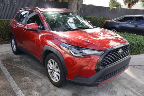 2023 Toyota Corolla Cross LE
