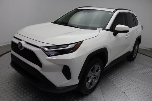 2023 Toyota RAV4 Hybrid XLE