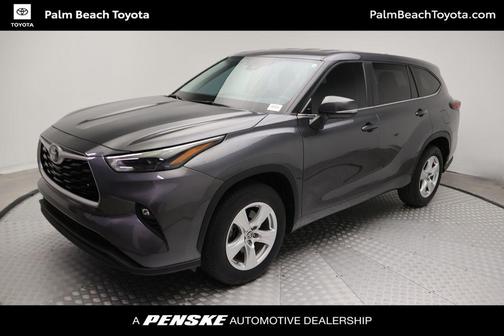Magnetic Gray Metallic 2024 Toyota Highlander LE