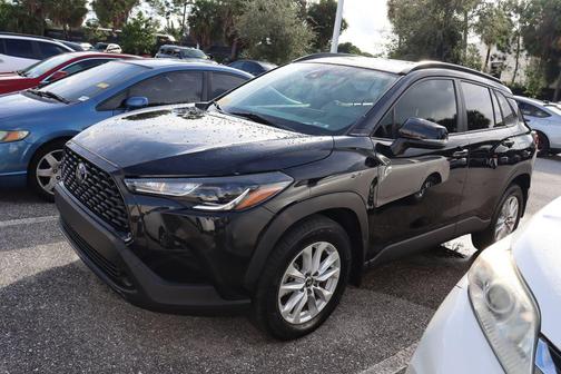 2022 Toyota Corolla Cross LE