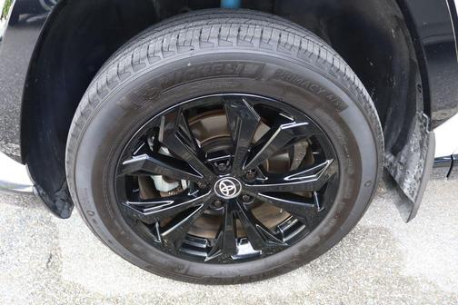 2024 Toyota RAV4 Hybrid SE