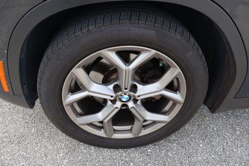 Dark Graphite Metallic 2021 BMW X3 sDrive30i