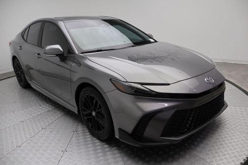 Heavy Metal 2025 Toyota Camry SE