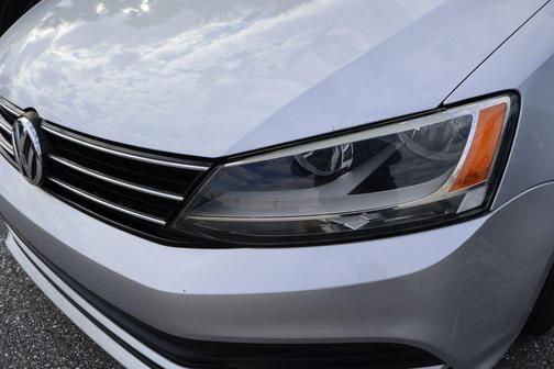 2015 Volkswagen Jetta 2.0L TDI S