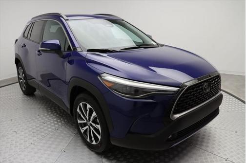 2024 Toyota Corolla Cross XLE