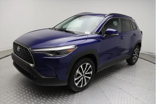2024 Toyota Corolla Cross XLE