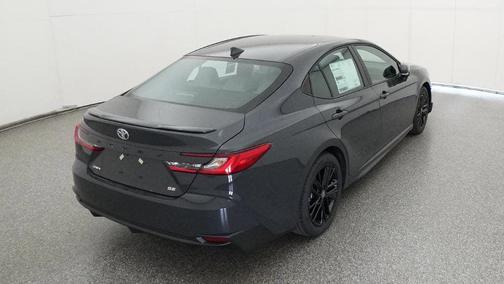 Underground 2026 Toyota Camry SE