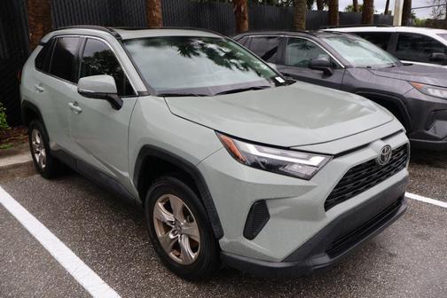 2023 Toyota RAV4 XLE