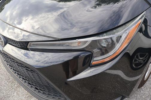 Black Sand Pearl 2022 Toyota Corolla LE