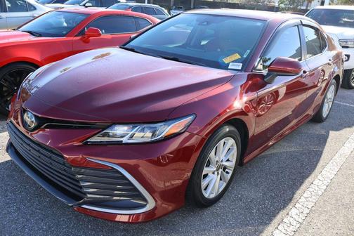 2022 Toyota Camry LE