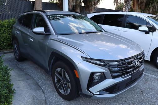 2025 Hyundai TUCSON SEL
