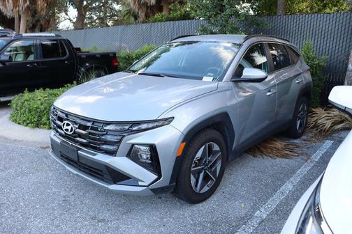2025 Hyundai TUCSON SEL