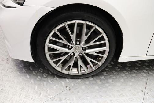 2017 Lexus IS 200t Base