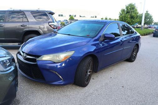 2015 Toyota Camry SE