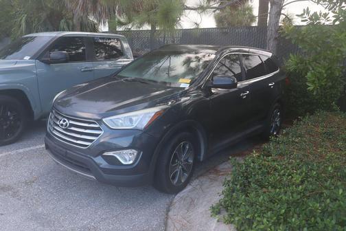 2016 Hyundai SANTA FE SE
