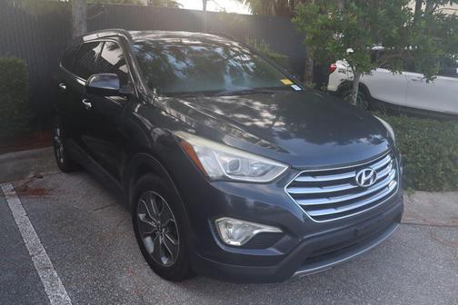 2016 Hyundai SANTA FE SE