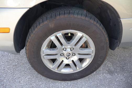 Silver Birch Metallic 2008 Mercury Mountaineer Premier
