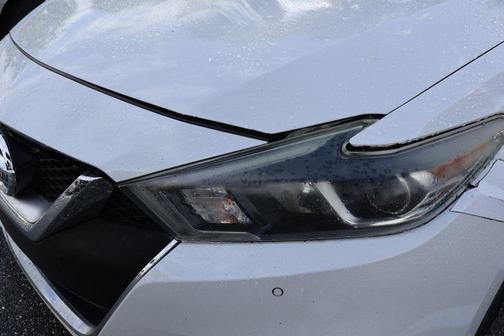 Pearl White 2016 Nissan Maxima 3.5 SV