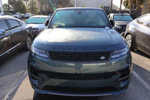 2025 Land Rover Range Rover Sport SE
