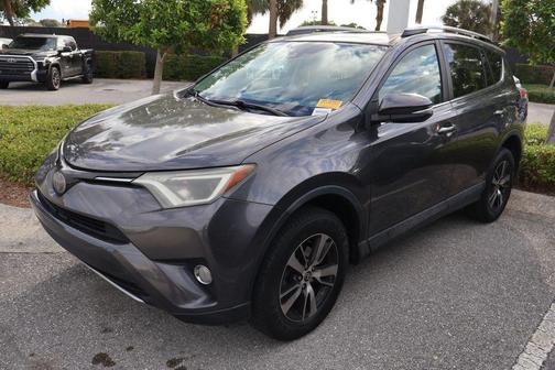 2018 Toyota RAV4 XLE