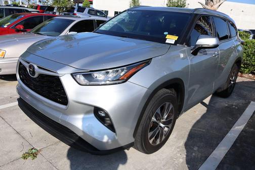 2020 Toyota Highlander XLE
