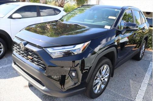 2024 Toyota RAV4 XLE Premium