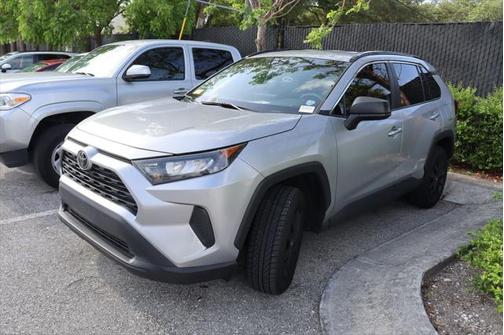 2021 Toyota RAV4 LE