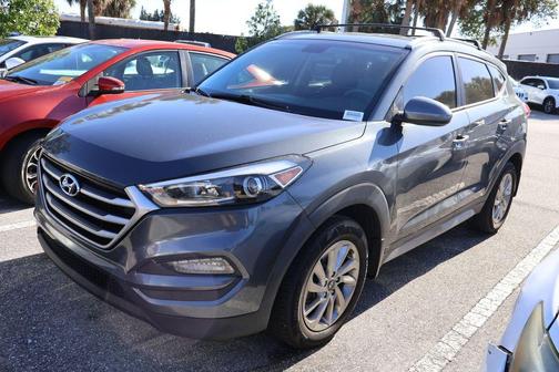 2017 Hyundai TUCSON SE