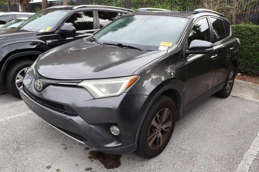 2017 Toyota RAV4 XLE