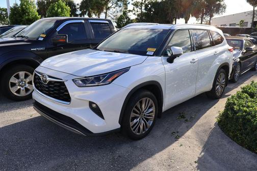 2023 Toyota Highlander Platinum