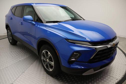 Riptide Blue Metallic 2024 Chevrolet Blazer 2LT