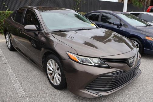 2018 Toyota Camry LE