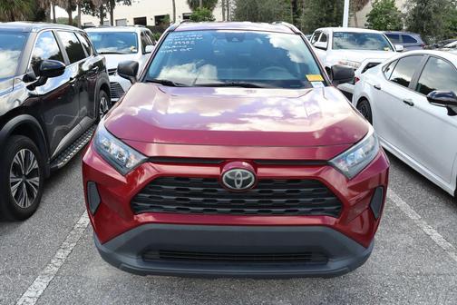 2020 Toyota RAV4 LE