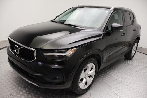 Black Stone 2021 Volvo XC40 T4 Momentum