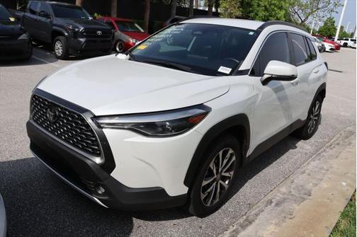 2023 Toyota Corolla Cross XLE