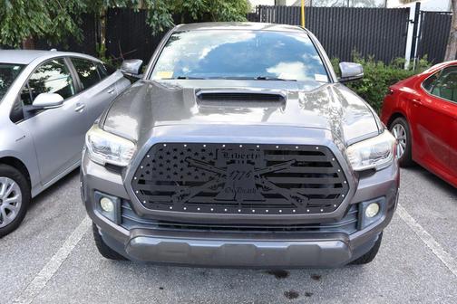 2017 Toyota Tacoma TRD Sport