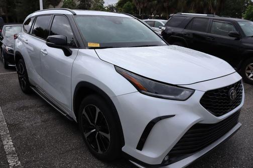 2022 Toyota Highlander XSE