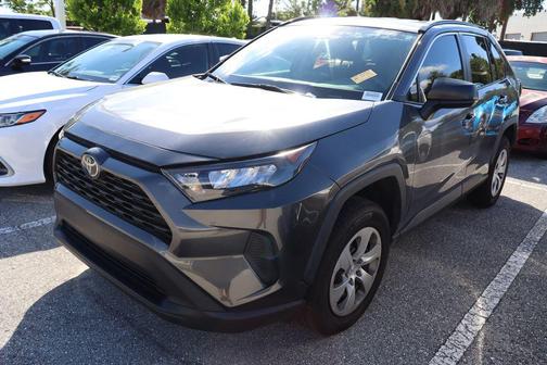2021 Toyota RAV4 LE