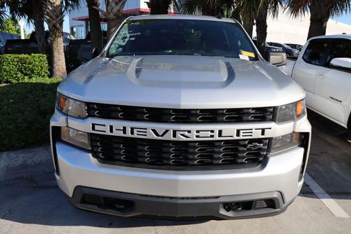 2021 Chevrolet Silverado 1500 Custom