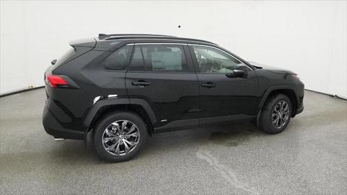 2025 Toyota RAV4 Hybrid XLE Premium