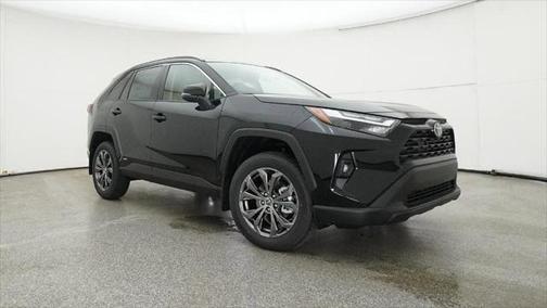 2025 Toyota RAV4 Hybrid XLE Premium