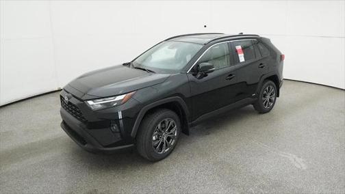 2025 Toyota RAV4 Hybrid XLE Premium